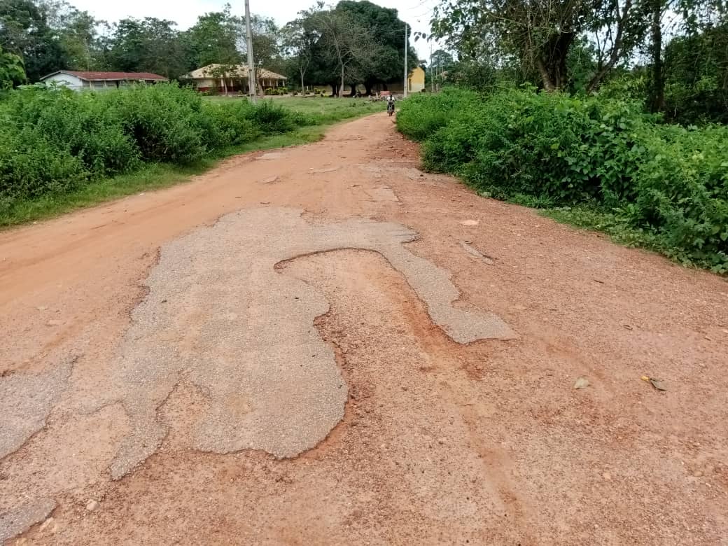 Despite over N200 million funding, FG fails to rehabilitate access roads in Oyo communities