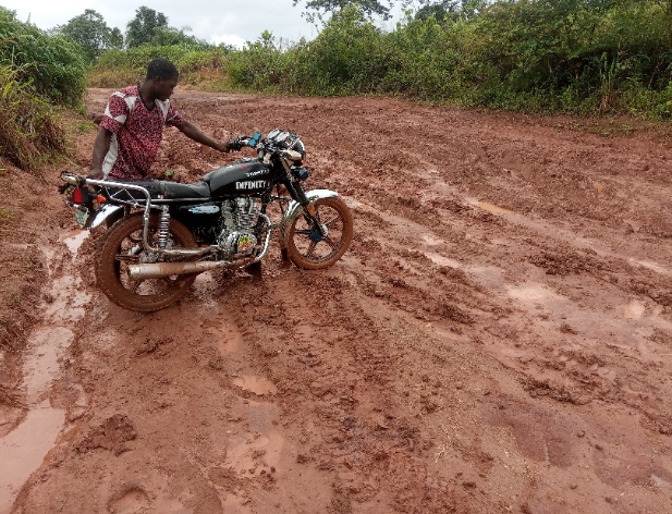 Contractor Pockets N113 Million After Constructing 1.4 km Of 17 km Road Contract In Cross River